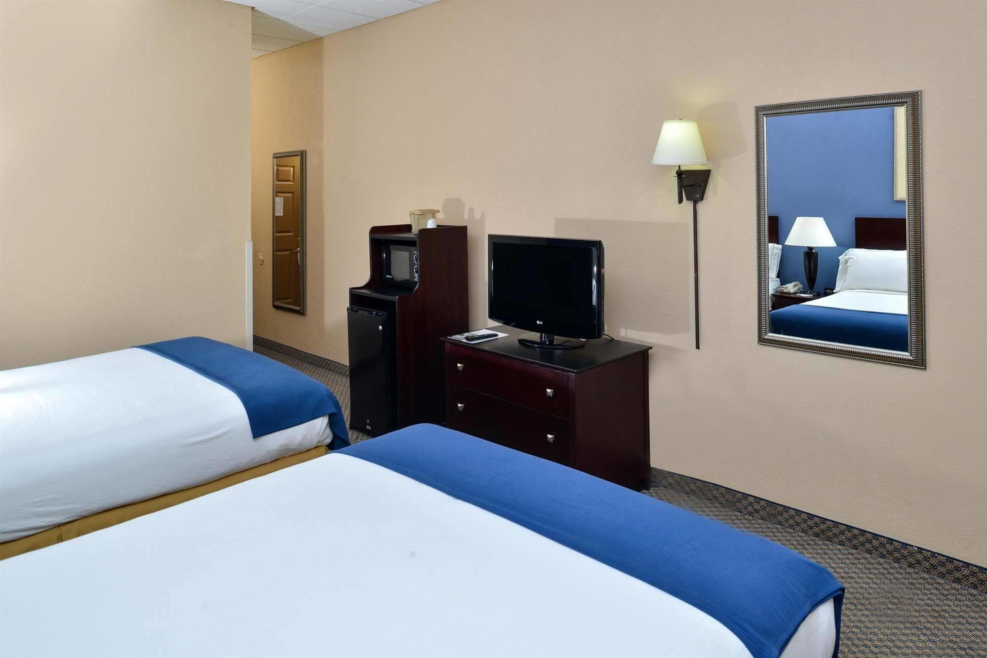 Red Roof Inn & Suites Macon Exterior foto